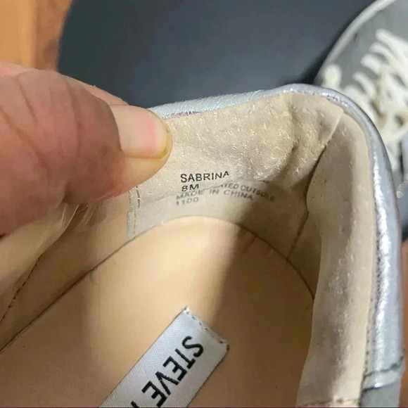 steve madden sabrina grey sneakers size 8 - Picture 10 of 10